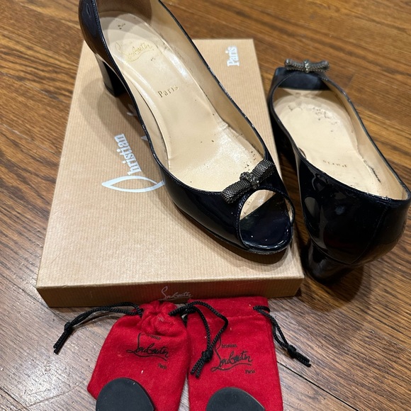 Louboutin peep toe with box 41.5 - Picture 1 of 5